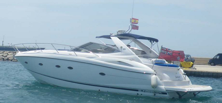 alquilar yate sunseeker Portofino 46. Navegar en ibiza.