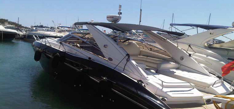 alquilar yate sunseeker superhawk 43. Navegar en ibiza.